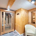 In Near Slopes Апартаменты