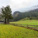 In Near Slopes Апартаменты